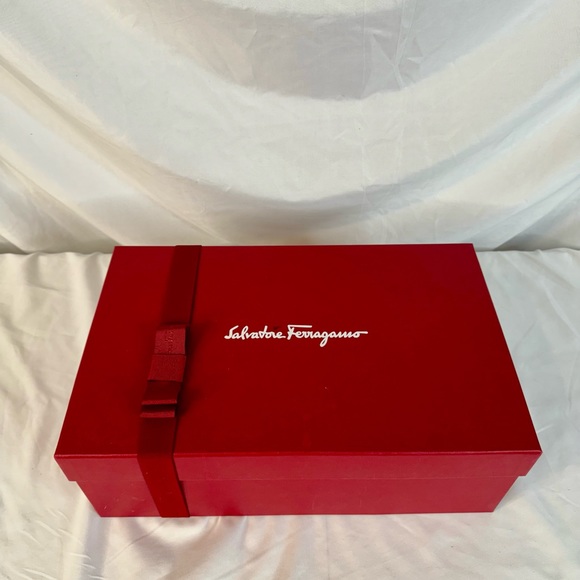 Salvatore Ferragamo Newton Loafer - Picture 2 of 9